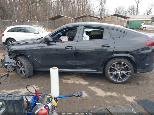 5UX33EX01R9W10374 BMW X6 Xdrive40i