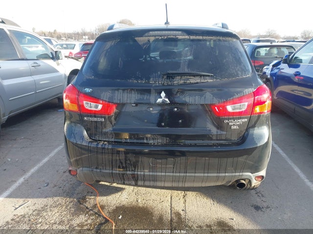 44239540 :رقم المزاد ، JA4AP4AW8GZ055192 vin ، 2016 Mitsubishi Outlander Sport 2.4 Sel مزاد بيع