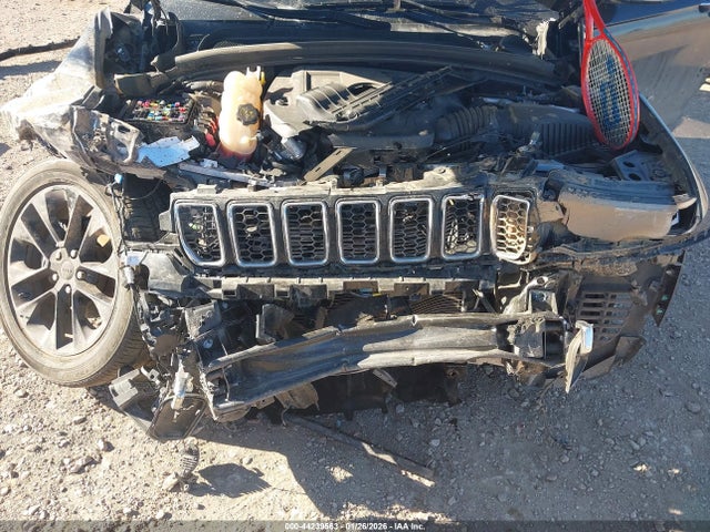 2023 Jeep Grand Cherokee Overland 4x2 მანქანა იყიდება აუქციონზე, vin: 1C4RJGDG1P8885874, აუქციონის ნომერი: 44239563