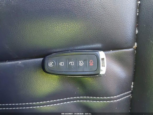 Ford ESCAPE SEL 2019 1FMCU9HD9KUA37357 Image 11