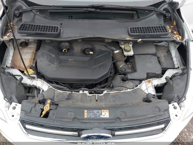 1FMCU0J98GUC91487 Ford Escape Titanium