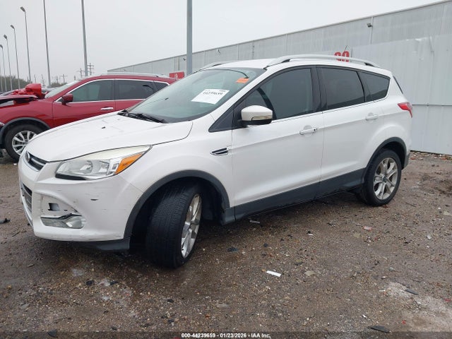 1FMCU0J98GUC91487 Ford Escape Titanium