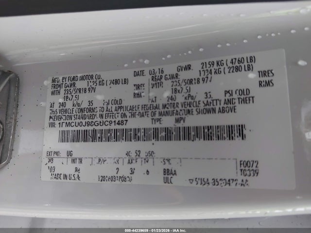 1FMCU0J98GUC91487 Ford Escape Titanium