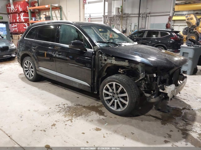 2019 AUDI Q7 WA1LHAF74KD038417 Photo 0