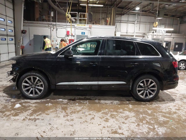 WA1LHAF74KD038417 Audi Q7 45 Premium/45 Se Premium