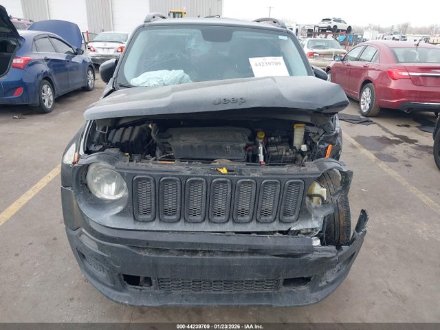 ZACCJBAT9FPC18343 Jeep Renegade Sport