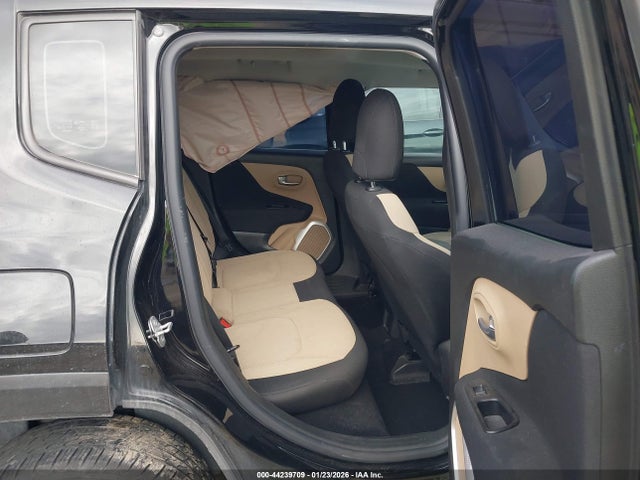 ZACCJBAT9FPC18343 Jeep Renegade Sport