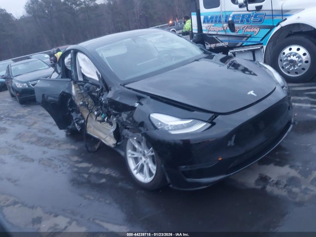 2022 TESLA MODEL Y 7SAYGDEE4NF441443 Photo 0