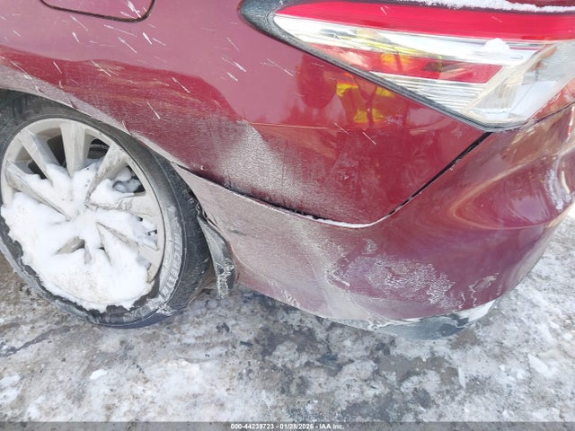 4T1C11BK7MU039290 Toyota Camry Le Awd