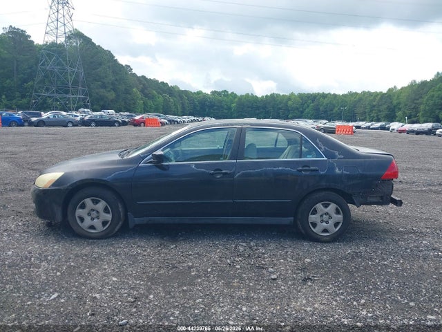 2006 Honda Accord 2.4 Lx მანქანა იყიდება აუქციონზე, vin: 1HGCM564X6A062955, აუქციონის ნომერი: 44239765