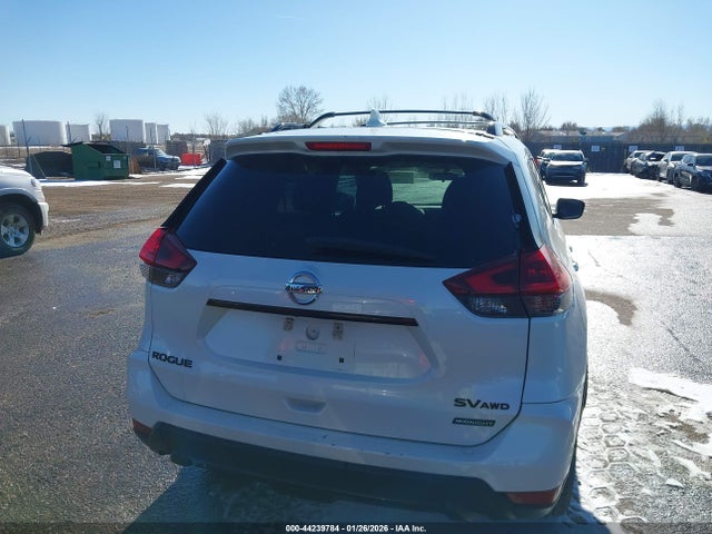 Nissan ROGUE SV 2018 5N1AT2MV2JC748788 Image 16