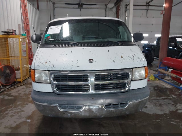 Продажа на аукционе авто 2000 Dodge Ram Wagon 3500, vin: 2B5WB35Z4YK166747, номер лота: 44239786