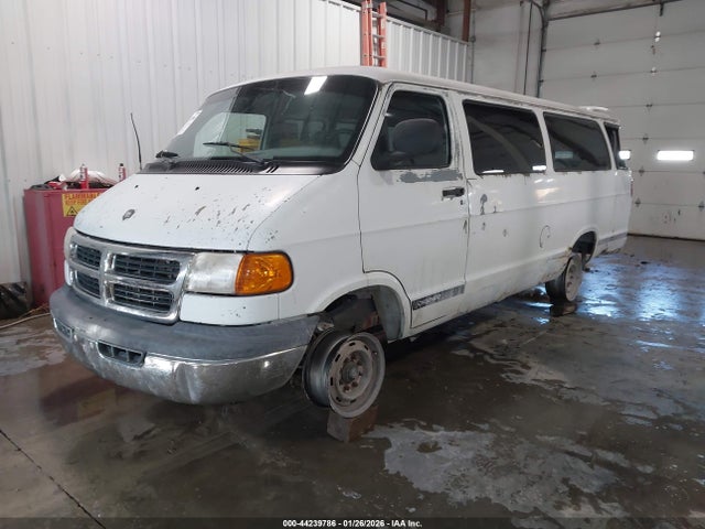 Продажа на аукционе авто 2000 Dodge Ram Wagon 3500, vin: 2B5WB35Z4YK166747, номер лота: 44239786