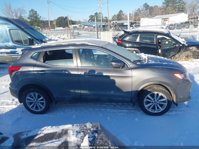 JN1BJ1CP8KW227847 Nissan Rogue Sport Sv