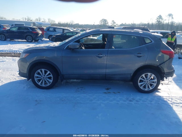 JN1BJ1CP8KW227847 Nissan Rogue Sport Sv