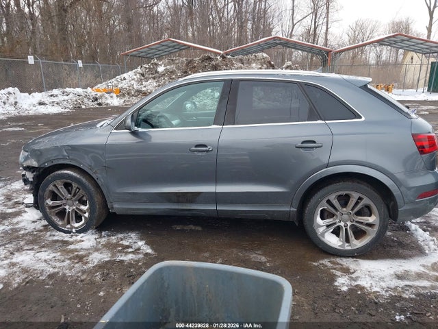 Продажа на аукционе авто 2015 Audi Q3 Premium Plus, vin: WA1EFCFS8FR005511, номер лота: 44239828