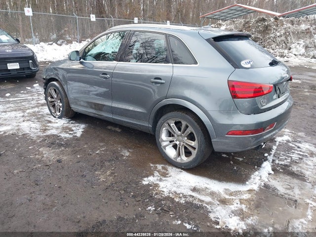 Продажа на аукционе авто 2015 Audi Q3 Premium Plus, vin: WA1EFCFS8FR005511, номер лота: 44239828