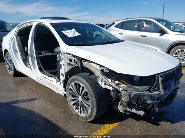 Продажа на аукционе авто 2018 Buick Regal Sportback Preferred Ii, vin: W04GM6SX5J1118146, номер лота: 44239831