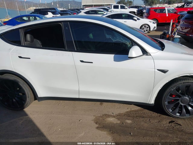 7SAYGDEFXNF484838 Tesla Model Y