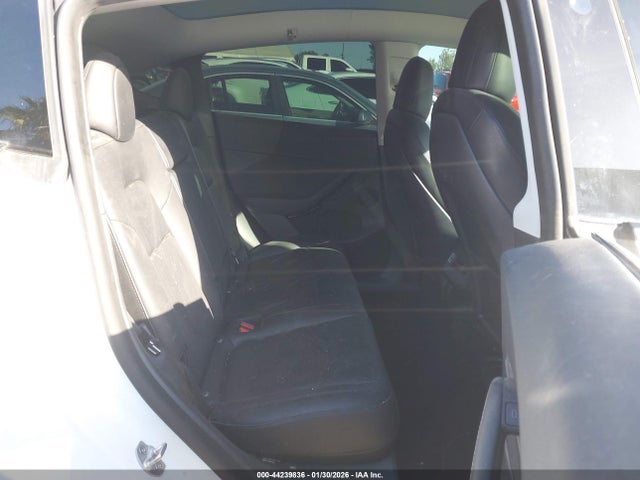 2022 TESLA MODEL Y 7SAYGDEFXNF484838 Photo 7