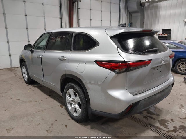 2022 TOYOTA HIGHLANDER 5TDBZRBH3NS191584 Photo 2
