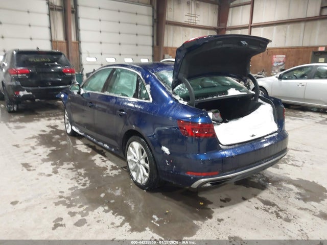 2019 AUDI A4 WAUENAF40KN019383 Photo 2