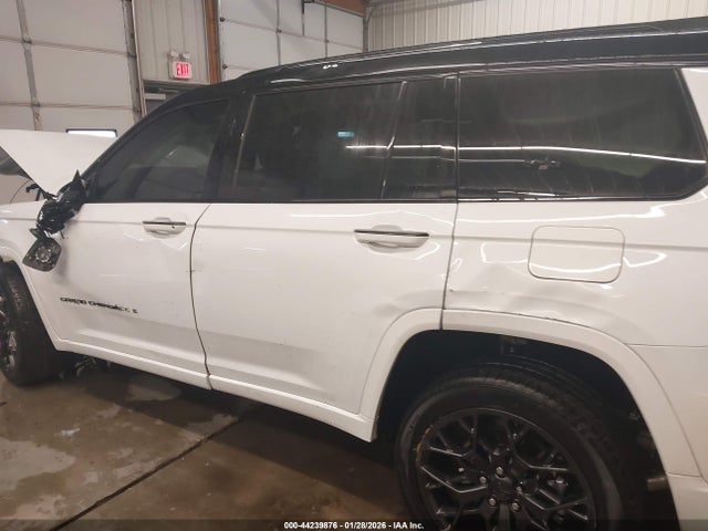 Auction sale of the 2025 Jeep Grand Cherokee L Summit Reserve 4x4, vin: 1C4RJKEGXS8696604, lot number: 44239876