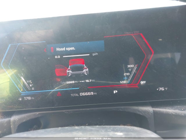 44239877 :رقم المزاد ، 3MF23DM00S8F38821 vin ، 2025 Bmw M2 مزاد بيع