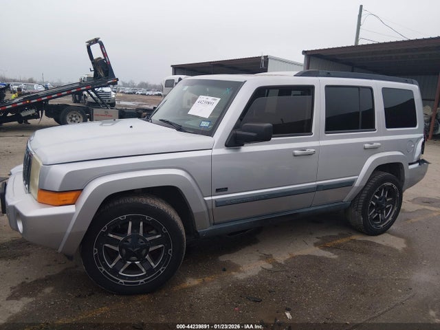 44239891 :رقم المزاد ، 1J8HH48K08C158527 vin ، 2008 Jeep Commander Sport مزاد بيع