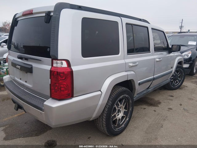 44239891 :رقم المزاد ، 1J8HH48K08C158527 vin ، 2008 Jeep Commander Sport مزاد بيع