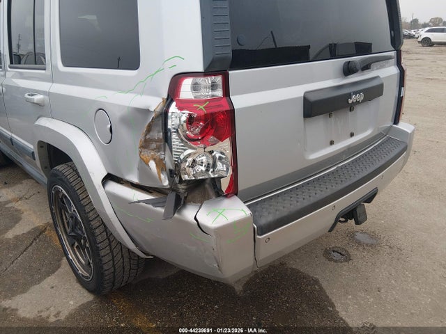 44239891 :رقم المزاد ، 1J8HH48K08C158527 vin ، 2008 Jeep Commander Sport مزاد بيع