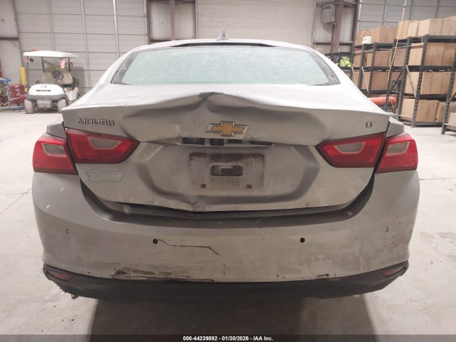 1G1ZE5ST1HF116564 Chevrolet MALIBU 1LT