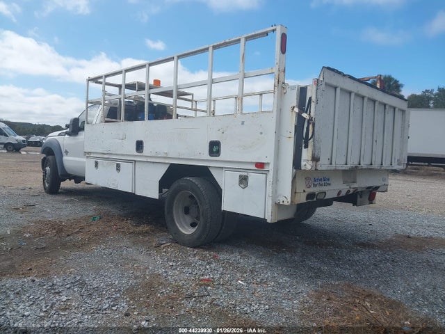 44239930 :رقم المزاد ، 1FDUF4GT0FEB25336 vin ، 2015 Ford F-450 Chassis Xl مزاد بيع