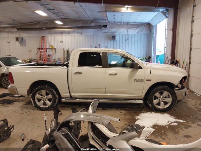 44239950 :رقم المزاد ، 1C6RR7LT0HS765518 vin ، 2017 Ram 1500 Slt مزاد بيع