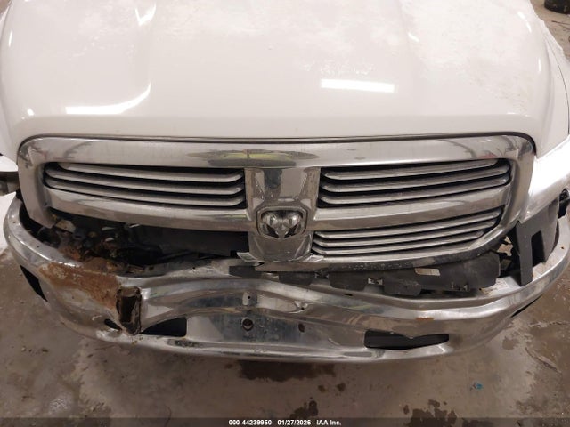 44239950 :رقم المزاد ، 1C6RR7LT0HS765518 vin ، 2017 Ram 1500 Slt مزاد بيع