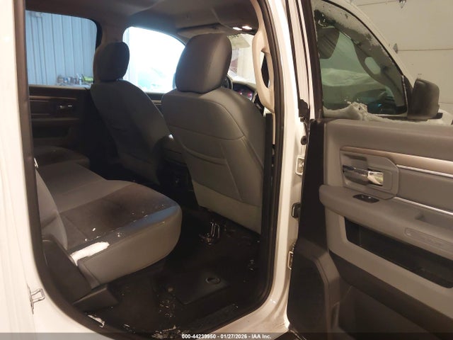 44239950 :رقم المزاد ، 1C6RR7LT0HS765518 vin ، 2017 Ram 1500 Slt مزاد بيع