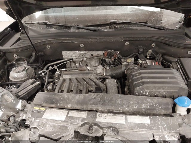 44239981 :رقم المزاد ، 1V2HR2CA7MC518215 vin ، 2021 Volkswagen Atlas 3.6l V6 Se W/technology مزاد بيع
