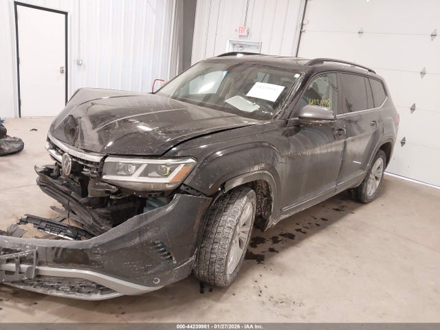 44239981 :رقم المزاد ، 1V2HR2CA7MC518215 vin ، 2021 Volkswagen Atlas 3.6l V6 Se W/technology مزاد بيع