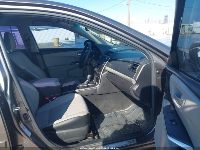 4T1BD1FK4HU215361 Toyota Camry Hybrid Se