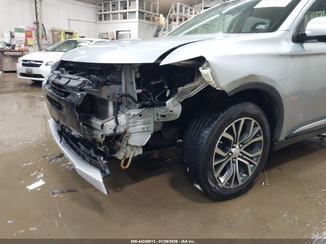 2016 MITSUBISHI OUTLANDER JA4AZ3A32GZ016558 Photo 5