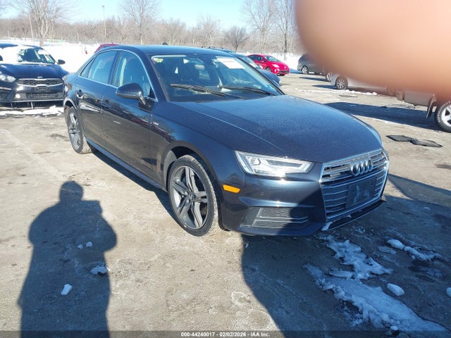2017 AUDI A4 WAUENAF4XHN063111 Photo 0