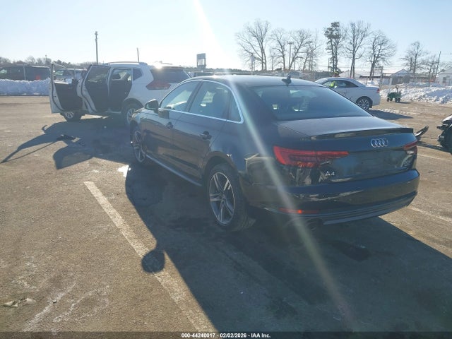 2017 AUDI A4 WAUENAF4XHN063111 Photo 2