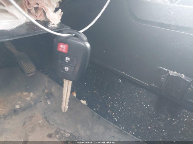 Aukcja sprzedaży 2018 Toyota Tundra Sr5 5.7l V8, vin: 5TFDW5F11JX683414, numer aukcji: 44240022