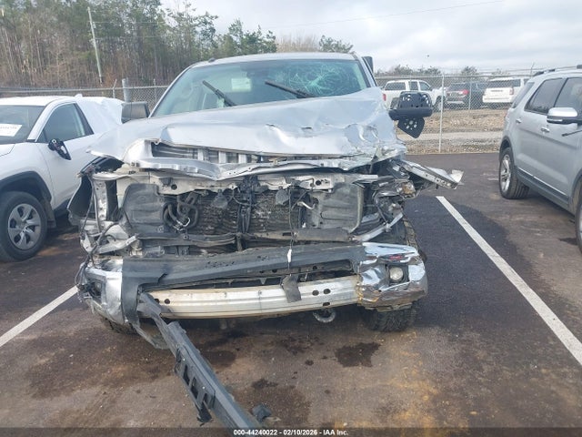 Aukcja sprzedaży 2018 Toyota Tundra Sr5 5.7l V8, vin: 5TFDW5F11JX683414, numer aukcji: 44240022