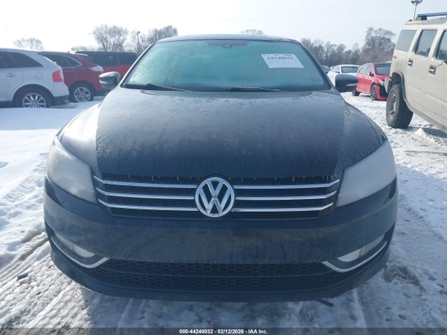 44240032 :رقم المزاد ، 1VWBT7A30FC051312 vin ، 2015 Volkswagen Passat 1.8t Se مزاد بيع