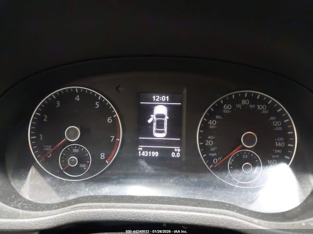44240032 :رقم المزاد ، 1VWBT7A30FC051312 vin ، 2015 Volkswagen Passat 1.8t Se مزاد بيع