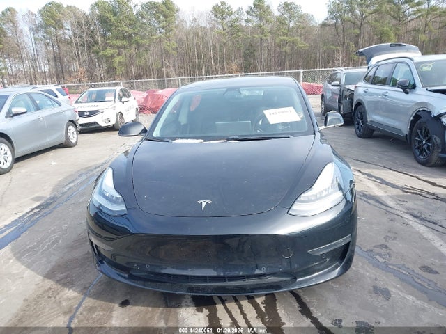 Продажа на аукционе авто 2018 Tesla Model 3 Long Range/mid Range, vin: 5YJ3E1EA5JF060414, номер лота: 44240051