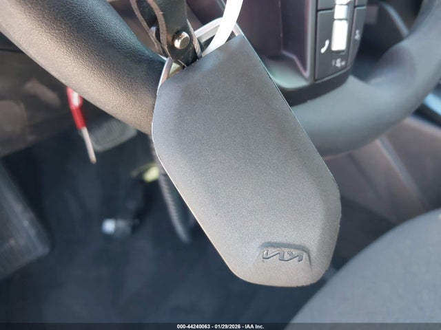 Aukcja sprzedaży 2025 Kia K4 Lxs, vin: 3KPFT4DE5SE140327, numer aukcji: 44240063