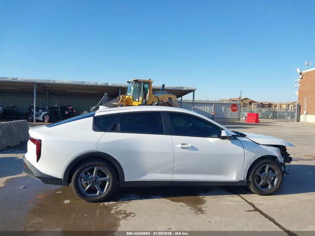 Aukcja sprzedaży 2025 Kia K4 Lxs, vin: 3KPFT4DE5SE140327, numer aukcji: 44240063