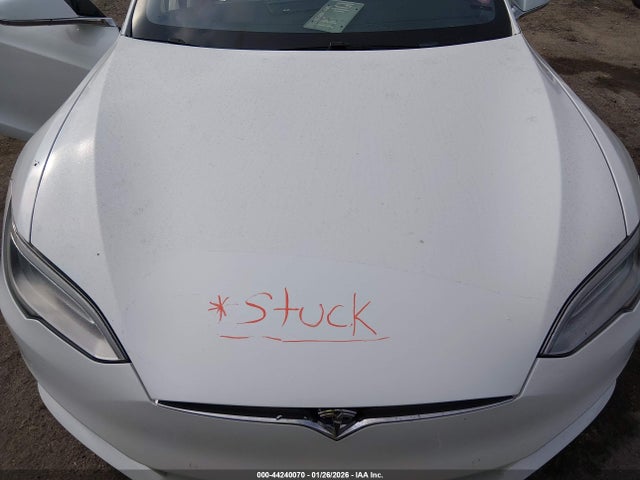2018 TESLA MODEL S 5YJSA1E23JF281395 Photo 9